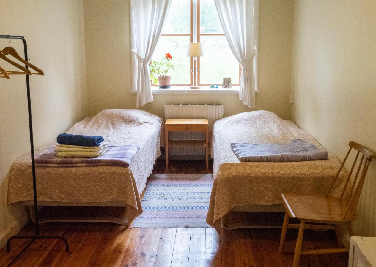 Lindsbergs Kursgard And Hostel Φαλούν Δωμάτιο φωτογραφία